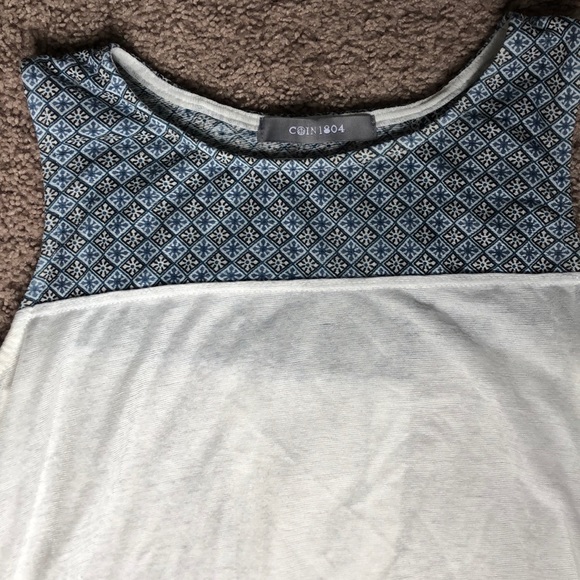 Sheer white and blue tank top - Picture 2 of 6